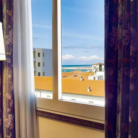 Isa-hotel In Cecina Just 100 Mt From The Sea Marina di Cecina