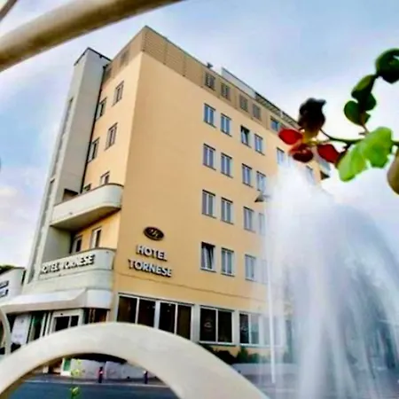 Isa-hotel In Cecina Just 100 Mt From The Sea * Marina di Cecina