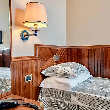 Isa-hotel In Cecina Just 100 Mt From The Sea Hotel